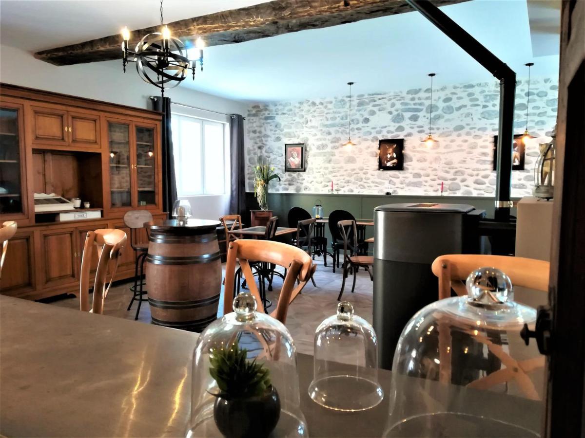 Les Terres d'Aramis: maison d'hôtes à Aramits  Extérieur photo