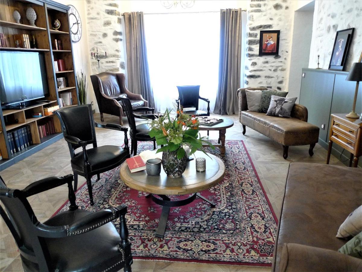 Les Terres d'Aramis: maison d'hôtes à Aramits  Extérieur photo