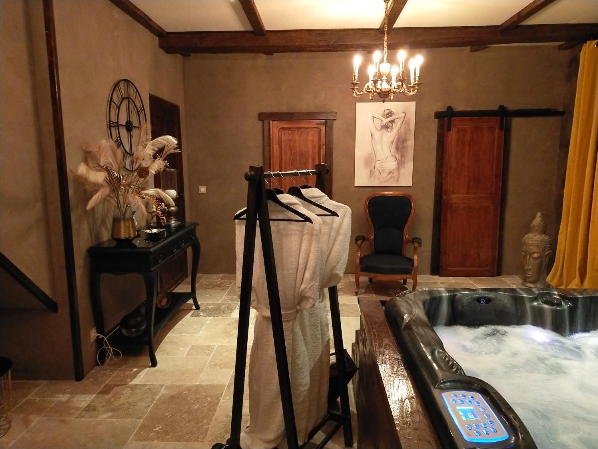Les Terres d'Aramis: maison d'hôtes à Aramits  Extérieur photo